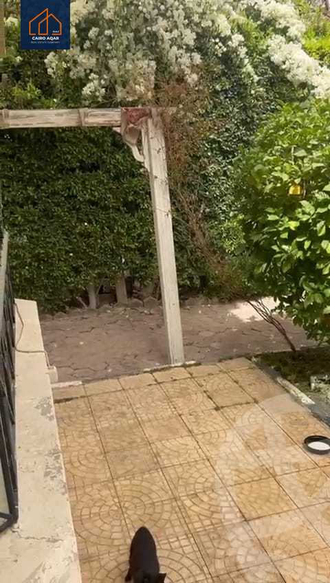 https://aqarmap.com.eg/en/listing/5958254-for-sale-cairo-new-cairo-lrhb-city-phase-1-ahmed-rami-st