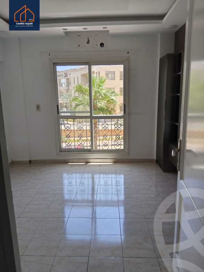 https://aqarmap.com.eg/en/listing/5959154-for-rent-cairo-new-cairo-lrhb-city-mtdd-lrhb-phase-8