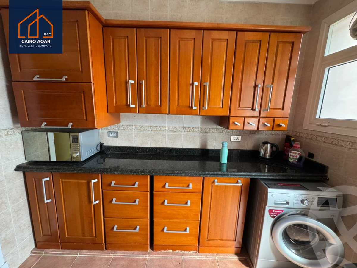 https://aqarmap.com.eg/en/listing/5960474-for-rent-cairo-new-cairo-lrhb-city-phase-4-mohammed-farid-st