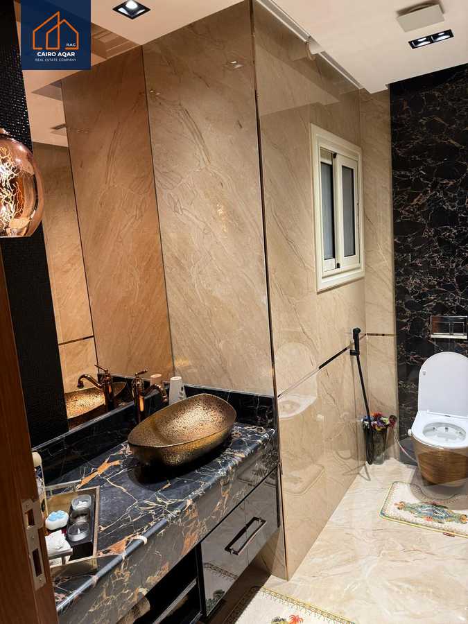 https://aqarmap.com.eg/en/listing/5974444-for-sale-cairo-new-cairo-lrhb-city-phase-5-ibn-al-nafees-st