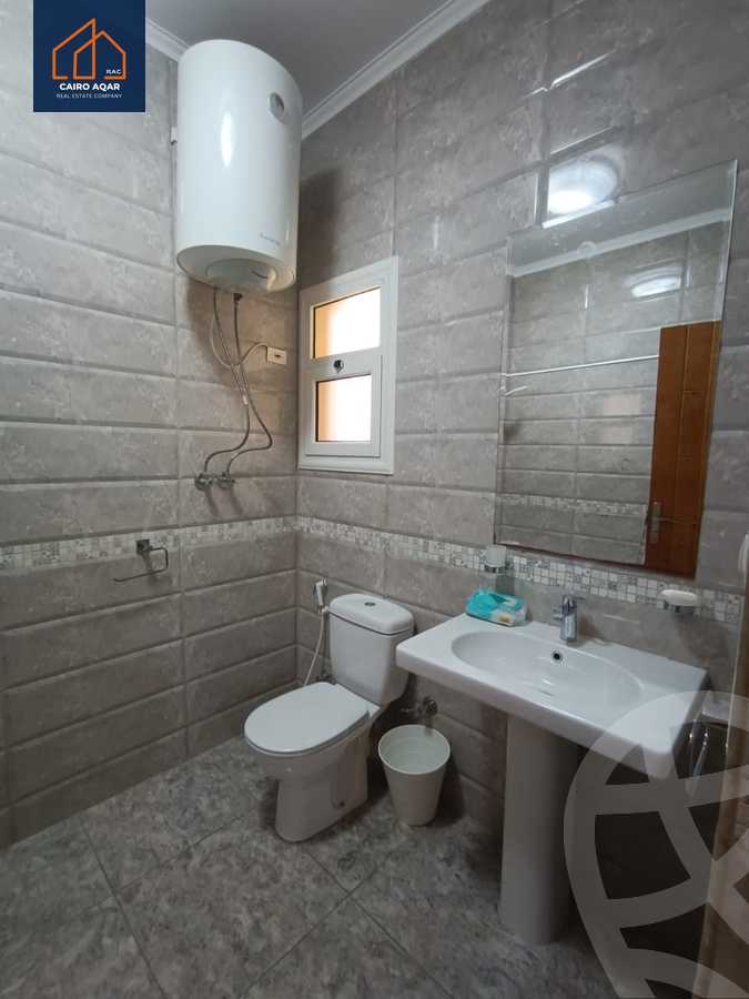 https://aqarmap.com.eg/en/listing/5977245-for-rent-cairo-new-cairo-lrhb-city-phase-1-ahmed-rami-st