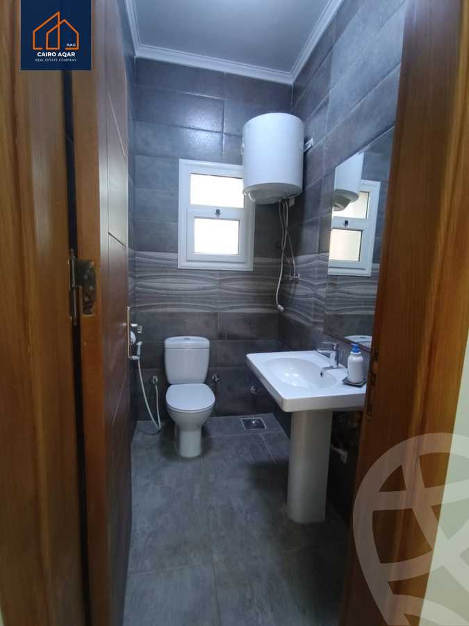 https://aqarmap.com.eg/en/listing/5977245-for-rent-cairo-new-cairo-lrhb-city-phase-1-ahmed-rami-st