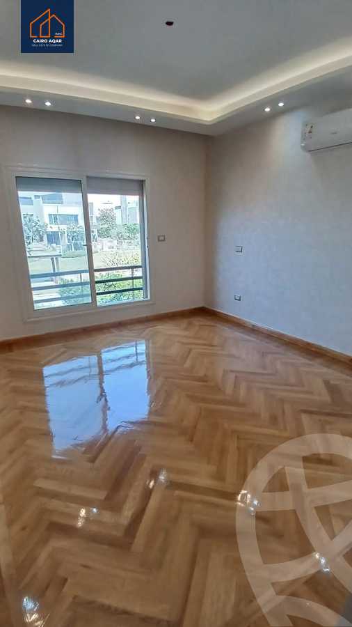 https://aqarmap.com.eg/ar/listing/5980757-for-rent-cairo-new-cairo-compounds-the-square
