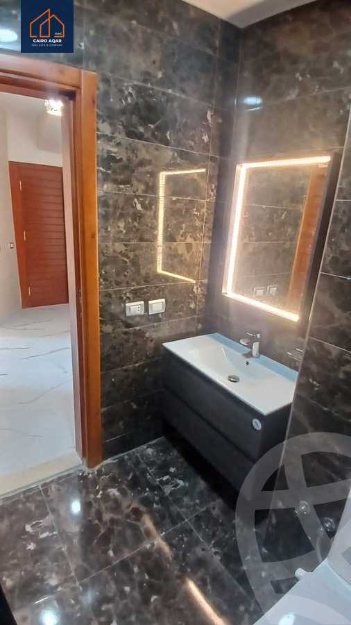 https://aqarmap.com.eg/ar/listing/5980757-for-rent-cairo-new-cairo-compounds-the-square