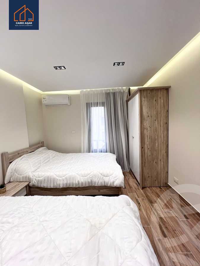 https://aqarmap.com.eg/ar/listing/6001635-for-rent-cairo-new-cairo-lrhb-city-phase-5-talaat-mostafa-st