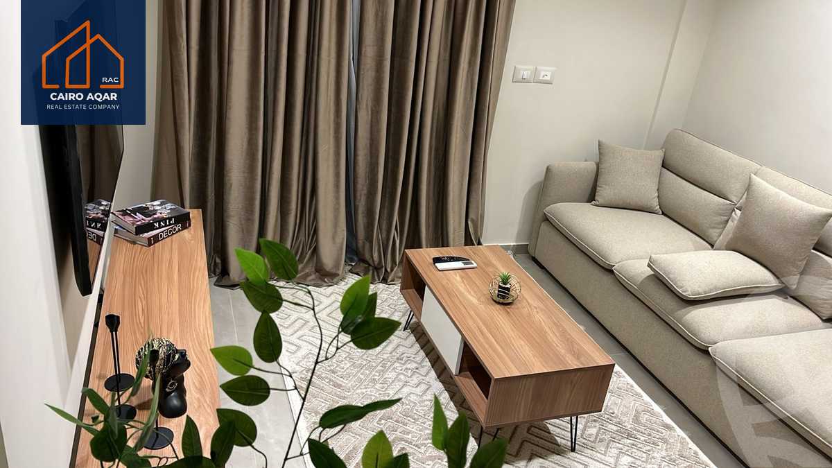 https://aqarmap.com.eg/ar/listing/6001635-for-rent-cairo-new-cairo-lrhb-city-phase-5-talaat-mostafa-st