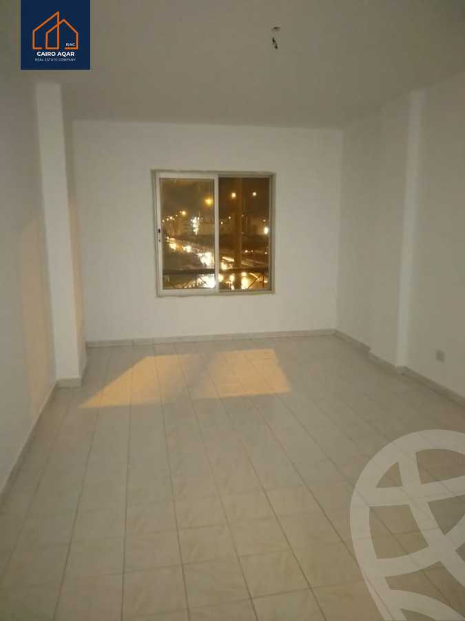 https://aqarmap.com.eg/en/listing/6004072-for-rent-cairo-new-cairo-lrhb-city-phase-1-ahmed-rami-st