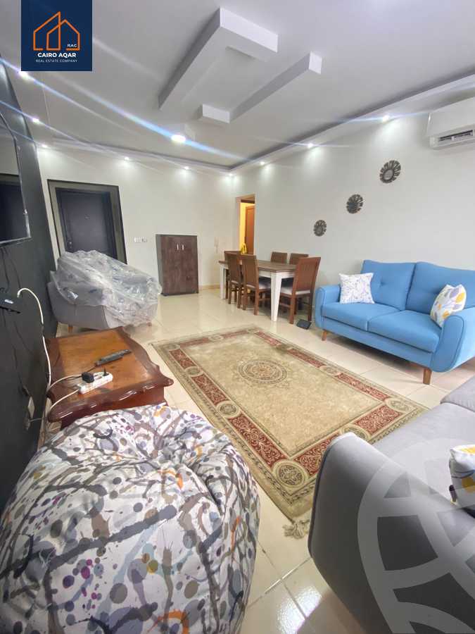 https://aqarmap.com.eg/en/listing/6014033-for-rent-cairo-new-cairo-lrhb-city-phase-8