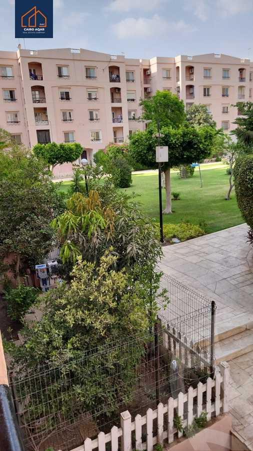 https://aqarmap.com.eg/en/listing/6014050-for-sale-cairo-new-cairo-lrhb-city-phase-1-ahmed-rami-st