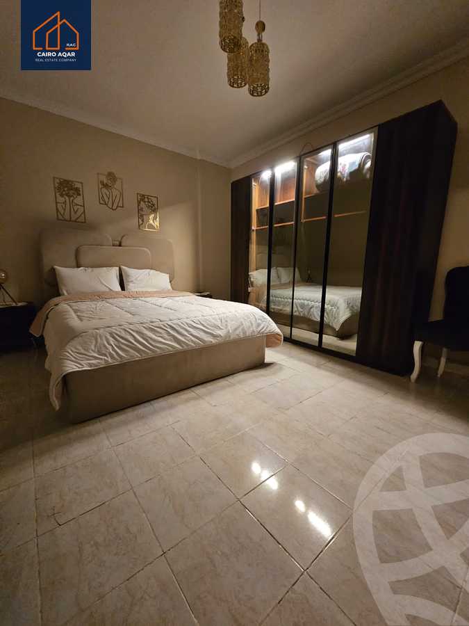 https://aqarmap.com.eg/en/listing/6018708-for-rent-cairo-new-cairo-lrhb-city-phase-8