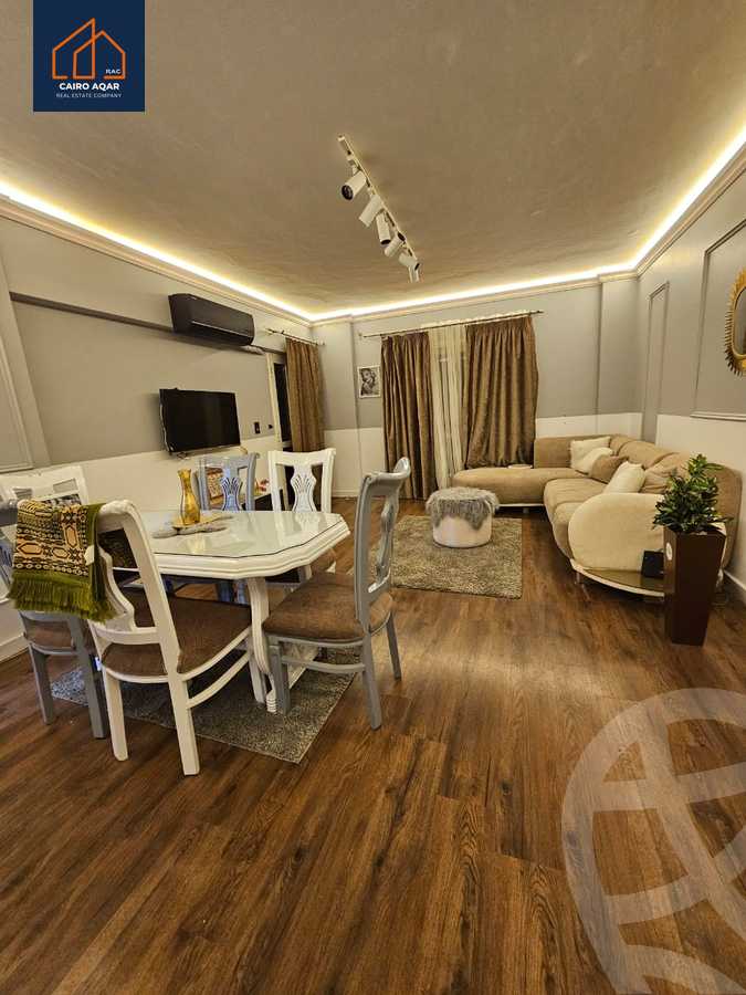 https://aqarmap.com.eg/en/listing/6018708-for-rent-cairo-new-cairo-lrhb-city-phase-8