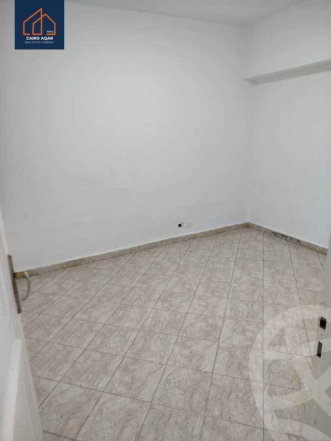 https://aqarmap.com.eg/en/listing/6018903-for-rent-cairo-new-cairo-lrhb-city-phase-5-talaat-mostafa-st