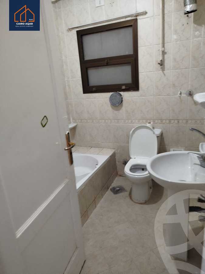 https://aqarmap.com.eg/en/listing/6018903-for-rent-cairo-new-cairo-lrhb-city-phase-5-talaat-mostafa-st