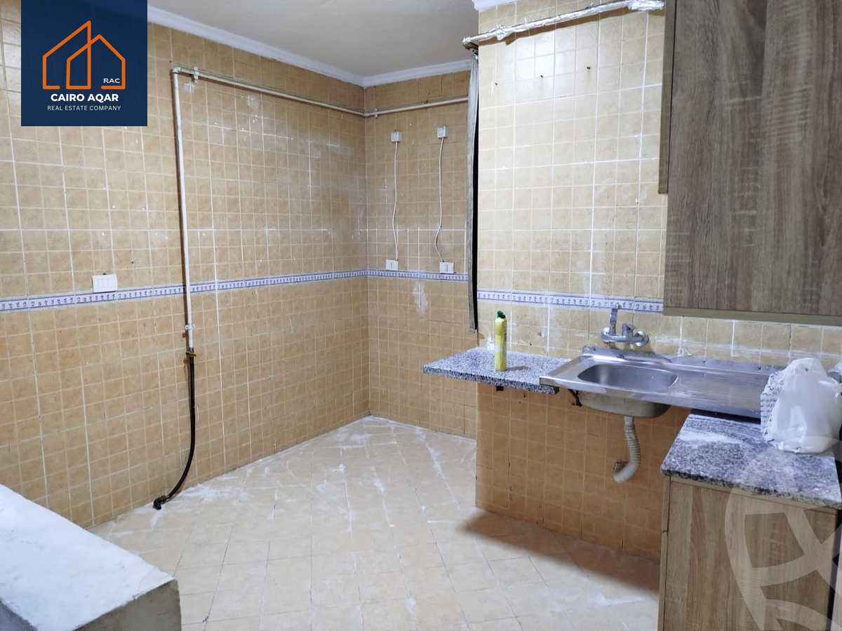 https://aqarmap.com.eg/en/listing/6018903-for-rent-cairo-new-cairo-lrhb-city-phase-5-talaat-mostafa-st