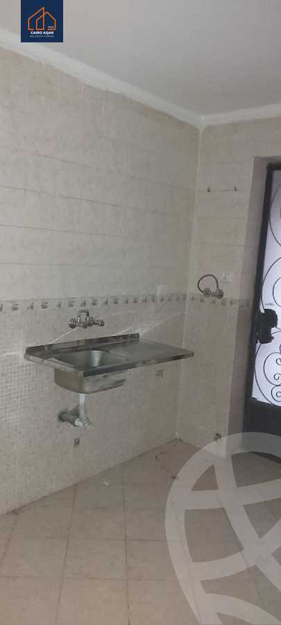 https://aqarmap.com.eg/en/listing/6021785-for-rent-cairo-new-cairo-lrhb-city-phase-4-mohammed-farid-st