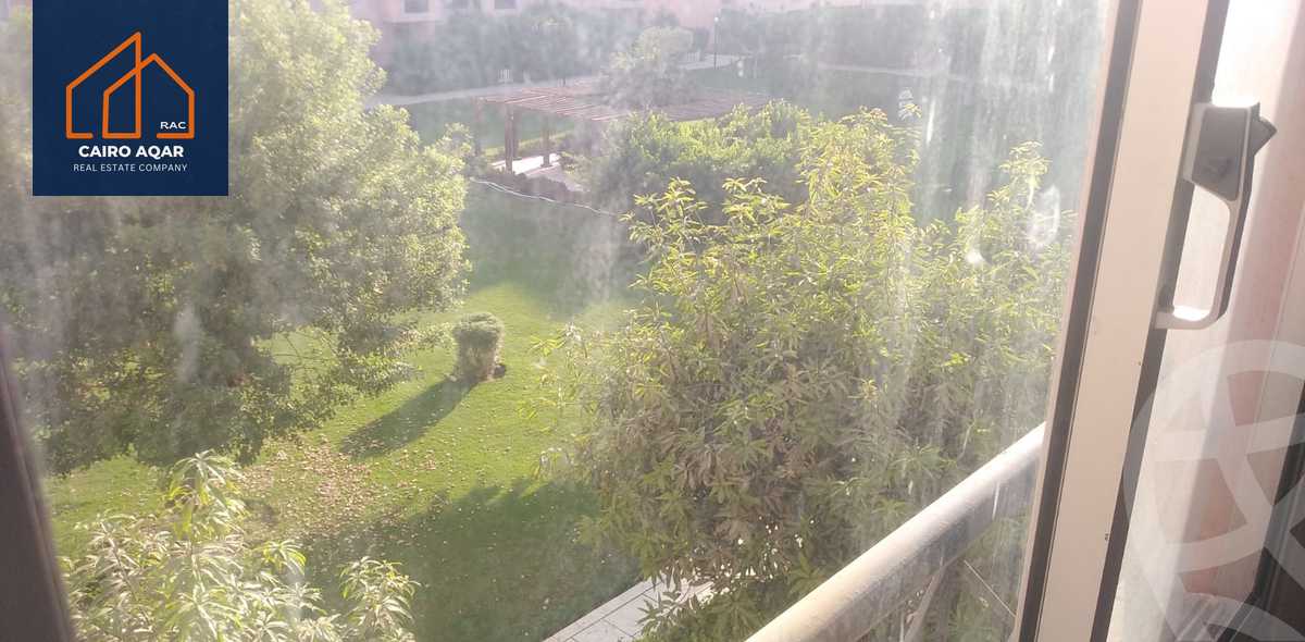 https://aqarmap.com.eg/en/listing/6023150-for-sale-cairo-new-cairo-lrhb-city-phase-1-ahmed-rami-st