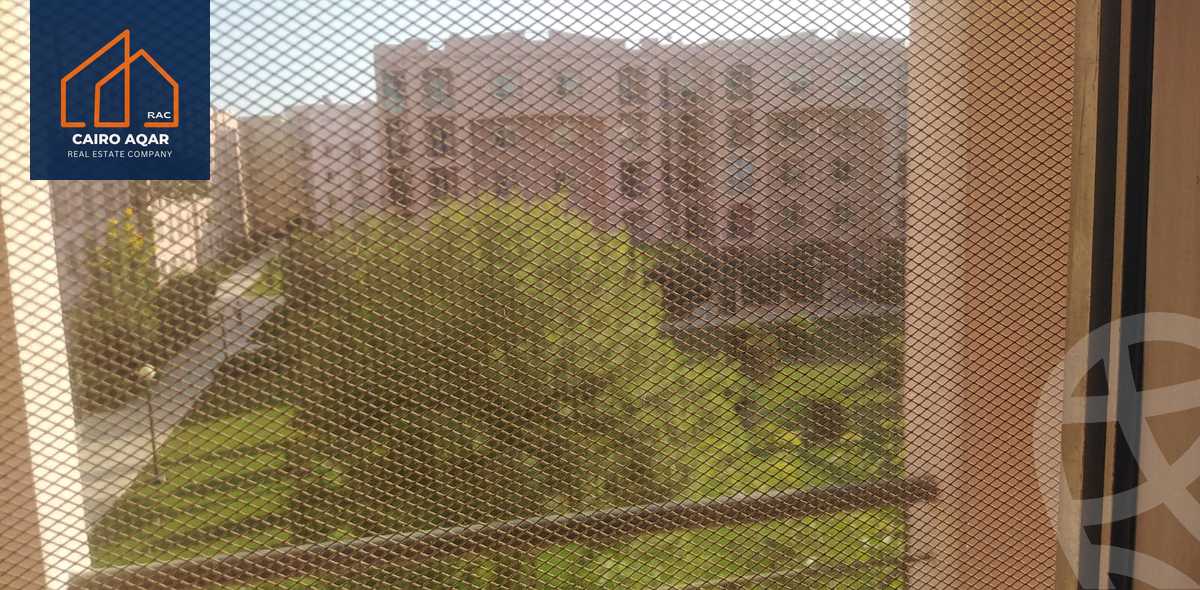 https://aqarmap.com.eg/en/listing/6023150-for-sale-cairo-new-cairo-lrhb-city-phase-1-ahmed-rami-st