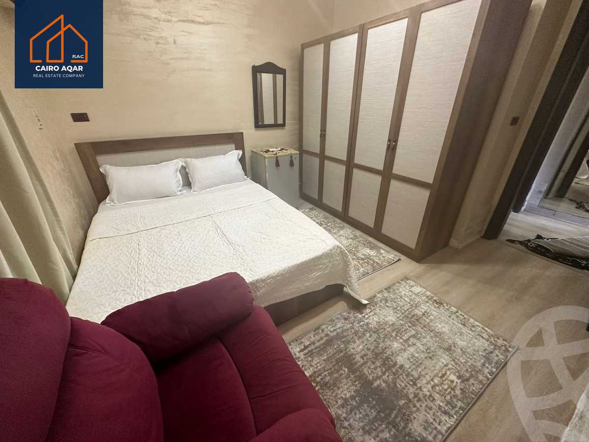 https://aqarmap.com.eg/en/listing/6024088-for-rent-cairo-new-cairo-lrhb-city-phase-5-talaat-mostafa-st