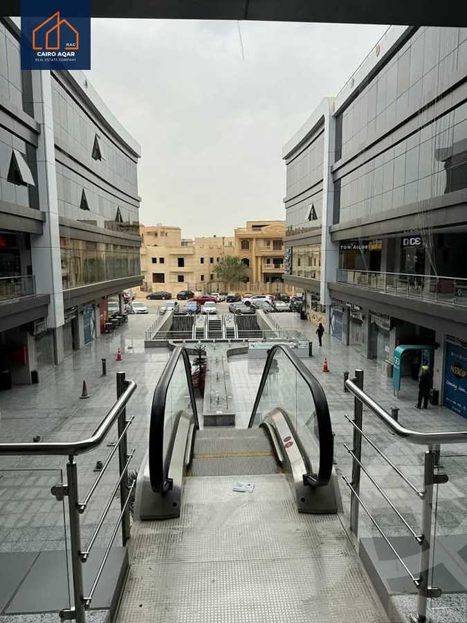 https://aqarmap.com.eg/en/listing/6028916-for-sale-cairo-new-cairo-compounds-x-mall-x-estate