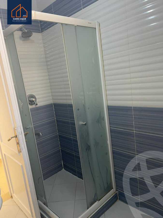 https://aqarmap.com.eg/en/listing/6036450-for-rent-cairo-new-cairo-lrhb-city-phase-4-mohammed-farid-st