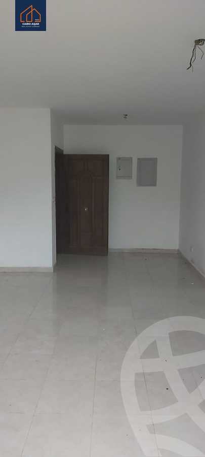 https://aqarmap.com.eg/en/listing/6045896-for-rent-cairo-new-cairo-lrhb-city-mtdd-lrhb-mostafa-el-sayed-st