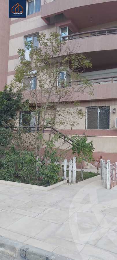 https://aqarmap.com.eg/en/listing/6045896-for-rent-cairo-new-cairo-lrhb-city-mtdd-lrhb-mostafa-el-sayed-st