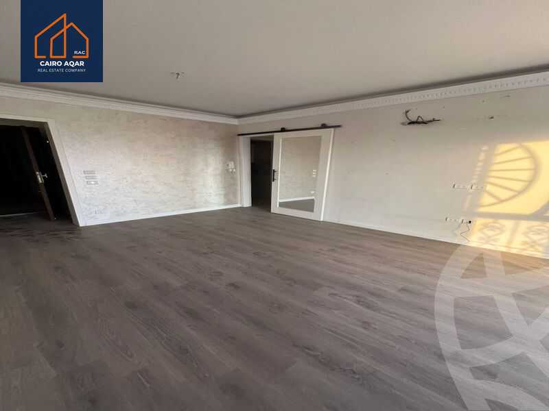 https://aqarmap.com.eg/en/listing/6046918-for-sale-cairo-new-cairo-lrhb-city-mtdd-lrhb-phase-9