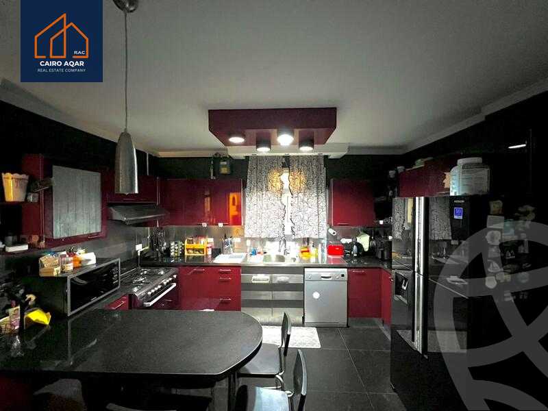 https://aqarmap.com.eg/ar/listing/6057489-for-sale-cairo-new-cairo-lrhb-city-phase-4-mohammed-farid-st