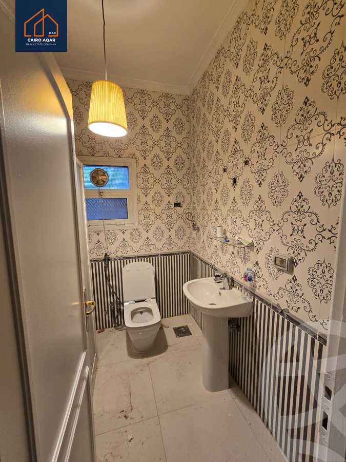 https://aqarmap.com.eg/en/listing/6080625-for-rent-cairo-new-cairo-lrhb-city-phase-1-ahmed-rami-st