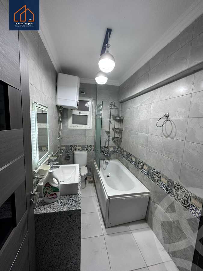 https://aqarmap.com.eg/en/listing/6089417-for-sale-cairo-new-cairo-lrhb-city-mtdd-lrhb-phase-8