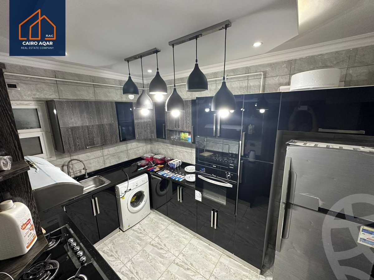 https://aqarmap.com.eg/en/listing/6089417-for-sale-cairo-new-cairo-lrhb-city-mtdd-lrhb-phase-8