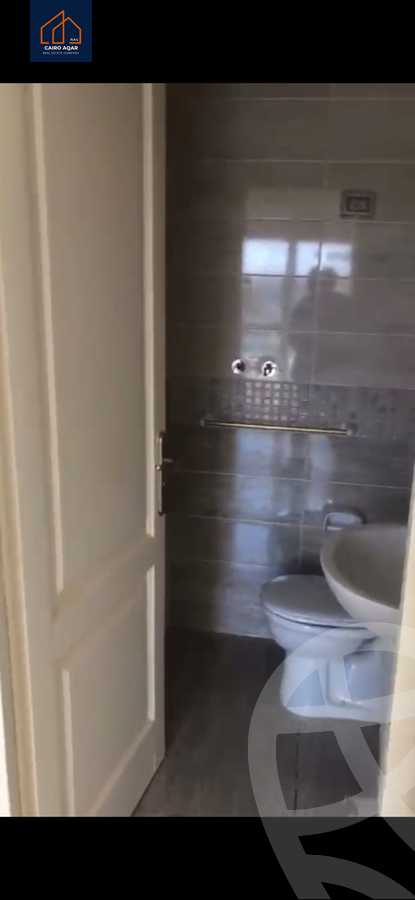 https://aqarmap.com.eg/en/listing/6093102-for-sale-cairo-new-cairo-lrhb-city-mtdd-lrhb-phase-7