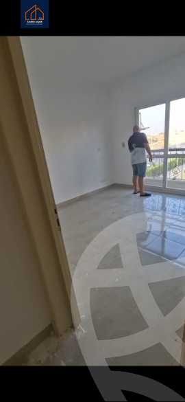 https://aqarmap.com.eg/en/listing/6093158-for-rent-cairo-new-cairo-lrhb-city-mtdd-lrhb-phase-7