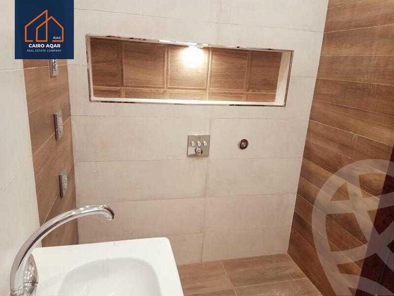 https://aqarmap.com.eg/en/listing/6096069-for-sale-cairo-new-cairo-lrhb-city-mtdd-lrhb-phase-9