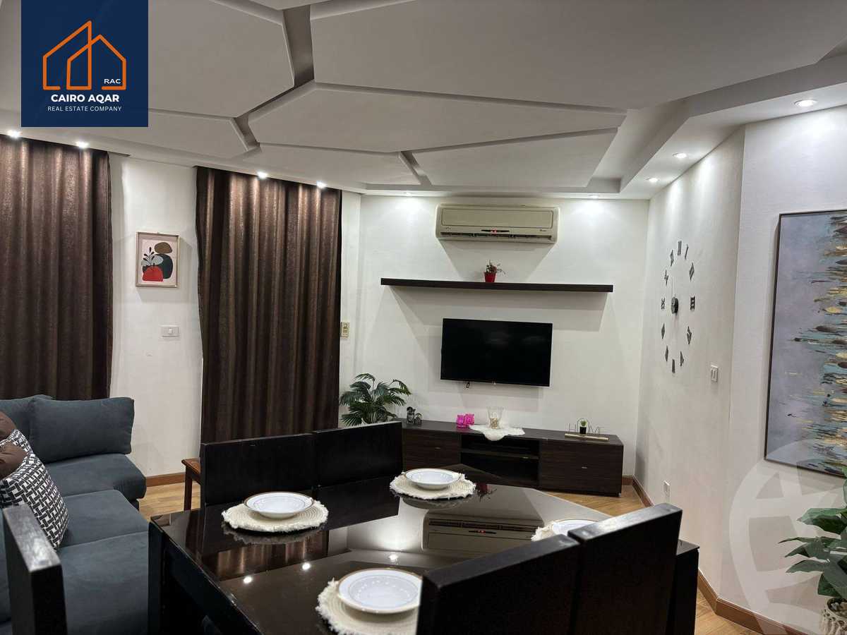 https://aqarmap.com.eg/ar/listing/6100055-for-rent-cairo-new-cairo-lrhb-city-phase-5-talaat-mostafa-st