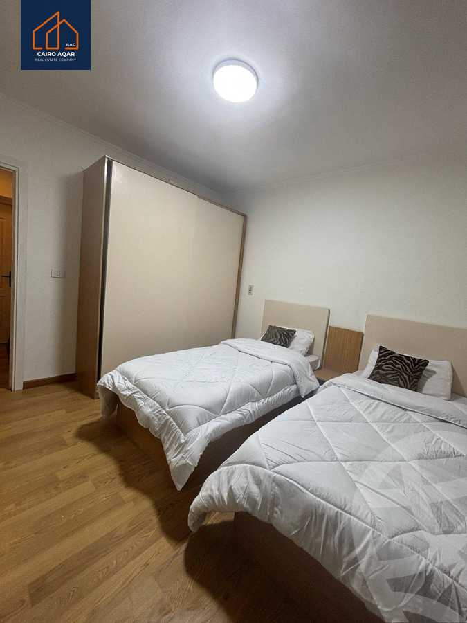 https://aqarmap.com.eg/ar/listing/6100055-for-rent-cairo-new-cairo-lrhb-city-phase-5-talaat-mostafa-st