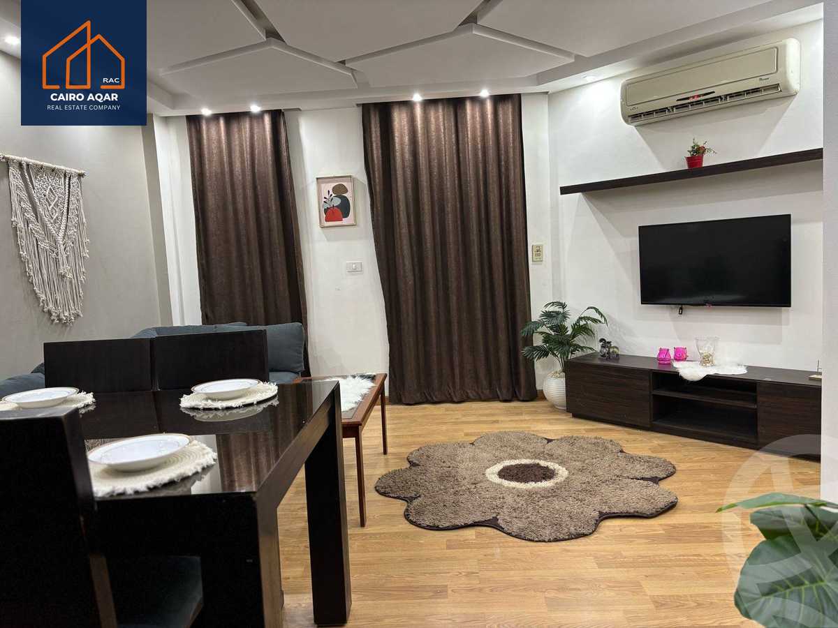 https://aqarmap.com.eg/ar/listing/6100055-for-rent-cairo-new-cairo-lrhb-city-phase-5-talaat-mostafa-st
