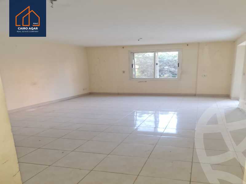 https://aqarmap.com.eg/en/listing/6105579-for-sale-cairo-new-cairo-lrhb-city-phase-4-mohammed-farid-st