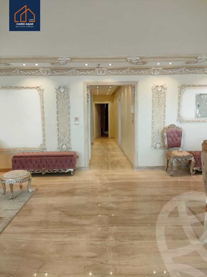 https://aqarmap.com.eg/en/listing/6114593-for-sale-cairo-new-cairo-lrhb-city-phase-4-mostafa-el-nahaas-st