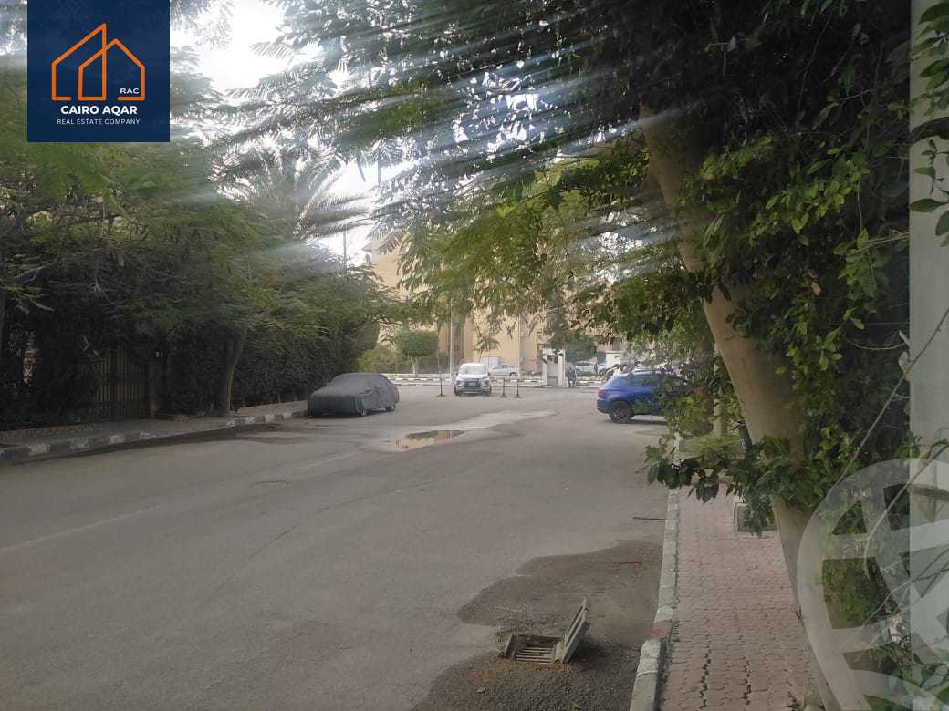 https://aqarmap.com.eg/en/listing/6115285-for-rent-cairo-new-cairo-lrhb-city-phase-6-ibn-sina-st