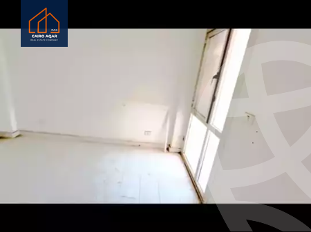 https://aqarmap.com.eg/en/listing/6124088-for-rent-cairo-new-cairo-lrhb-city-mtdd-lrhb-doctor-ahmed-zewail-st