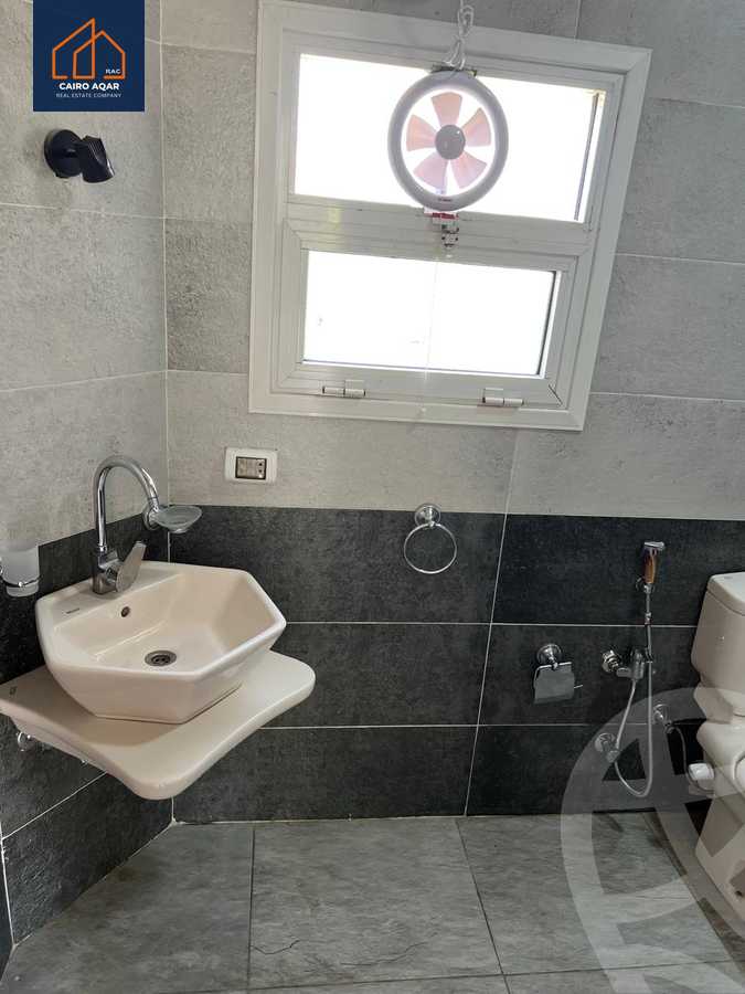 https://aqarmap.com.eg/ar/listing/6135443-for-rent-cairo-new-cairo-lrhb-city-mtdd-lrhb-phase-9