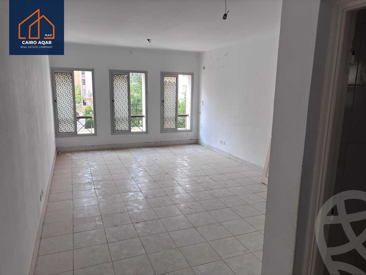 https://aqarmap.com.eg/ar/listing/6152683-for-sale-cairo-new-cairo-lrhb-city-phase-3-mohammed-abd-el-wahab-st
