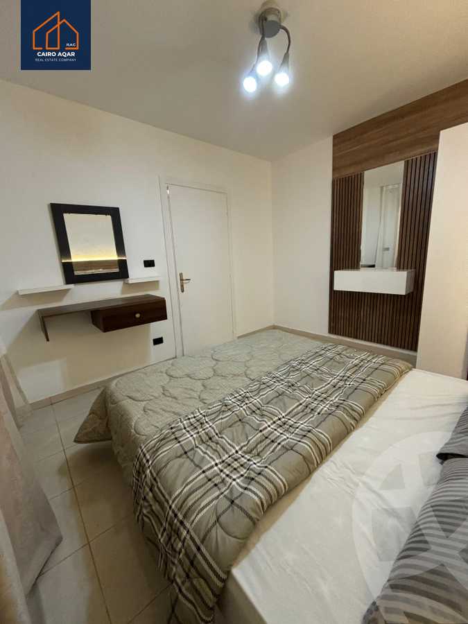https://aqarmap.com.eg/en/listing/6152866-for-rent-cairo-new-cairo-lrhb-city-phase-4-mohammed-farid-st