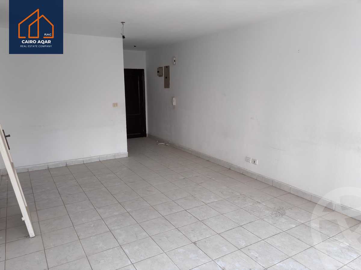 https://aqarmap.com.eg/en/listing/6156022-for-sale-cairo-new-cairo-lrhb-city-phase-5-ibn-al-nafees-st