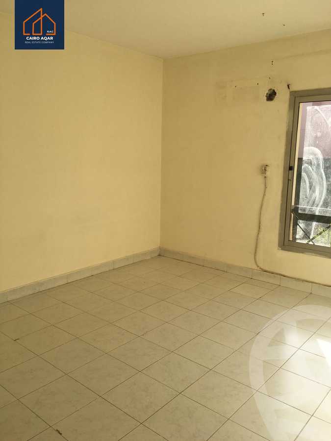 https://aqarmap.com.eg/en/listing/6165787-for-sale-cairo-new-cairo-lrhb-city-mtdd-lrhb-mostafa-el-sayed-st