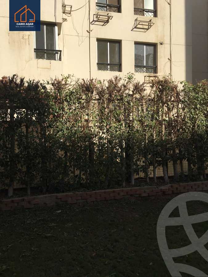 https://aqarmap.com.eg/en/listing/6165787-for-sale-cairo-new-cairo-lrhb-city-mtdd-lrhb-mostafa-el-sayed-st