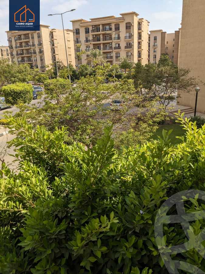 https://aqarmap.com.eg/ar/listing/6180556-for-sale-cairo-new-cairo-lrhb-city-mtdd-lrhb-phase-8