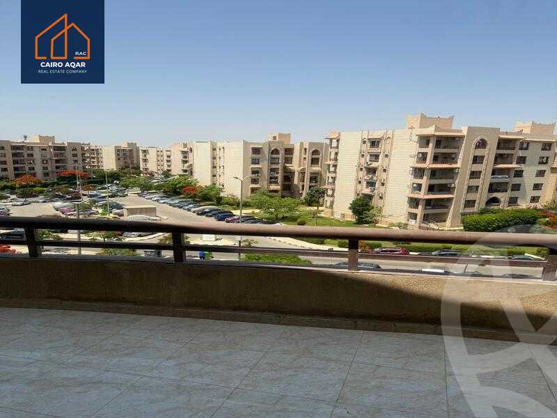 https://aqarmap.com.eg/ar/listing/6181625-for-rent-cairo-new-cairo-lrhb-city-phase-4-mohammed-farid-st