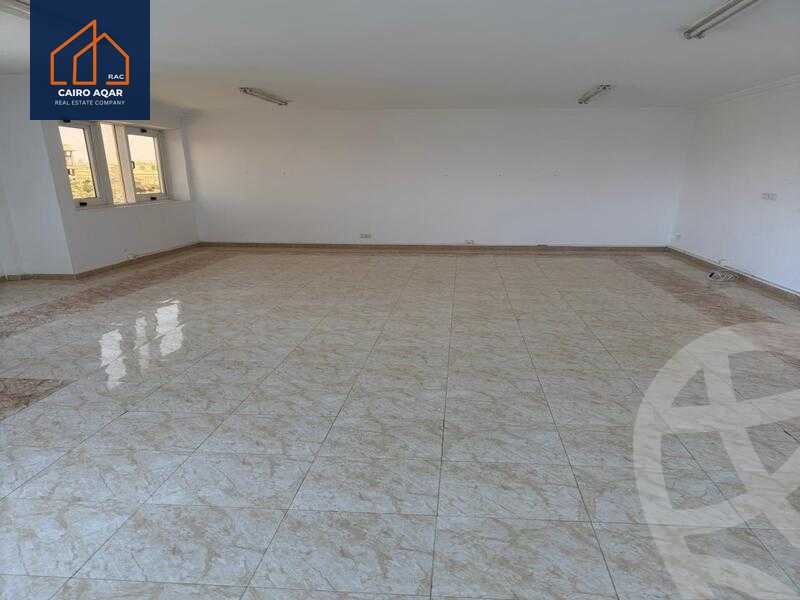 https://aqarmap.com.eg/ar/listing/6181625-for-rent-cairo-new-cairo-lrhb-city-phase-4-mohammed-farid-st